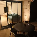Des Allas Apartment